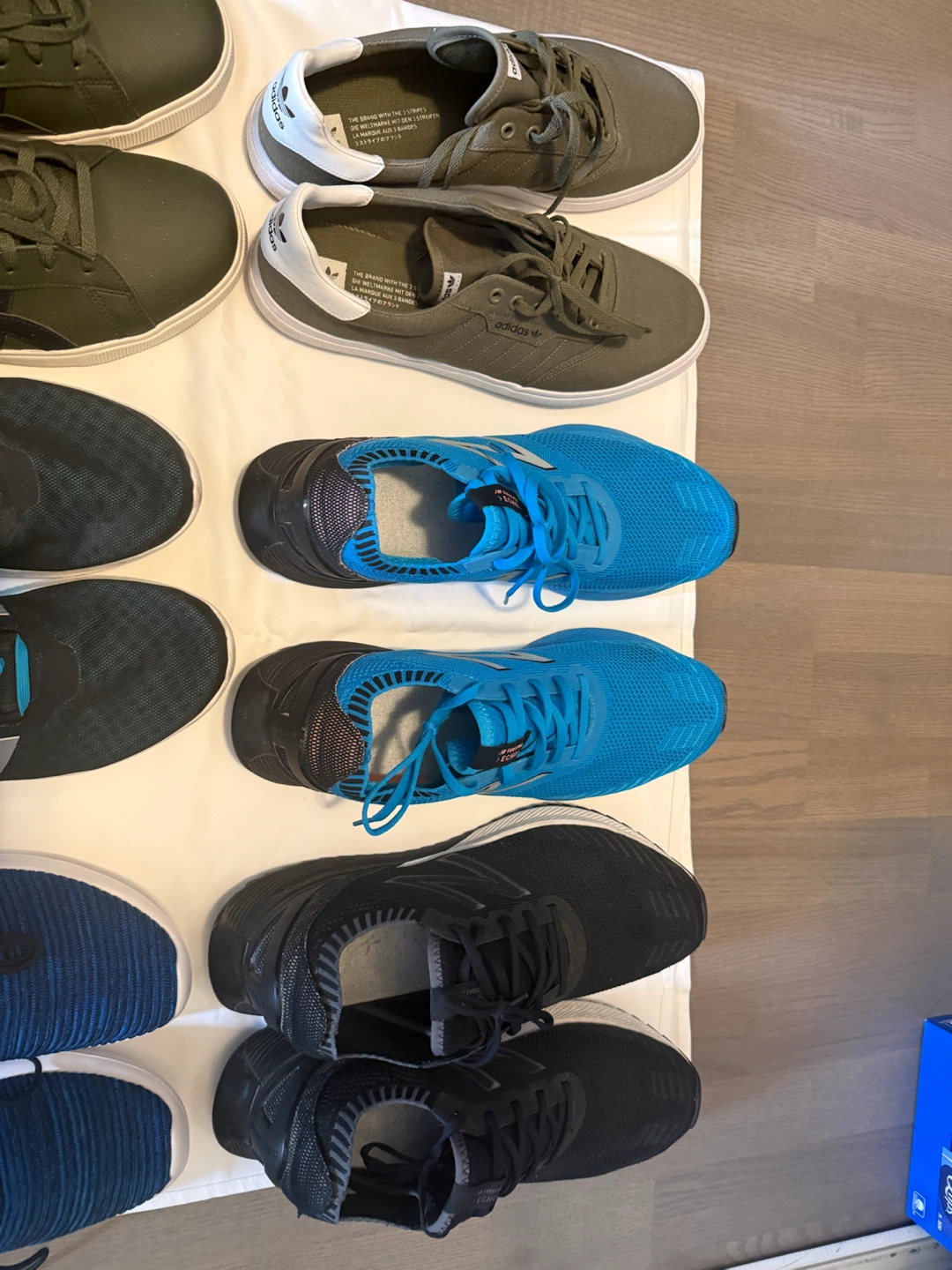 Adidas new balance Nike shoes - photo 2