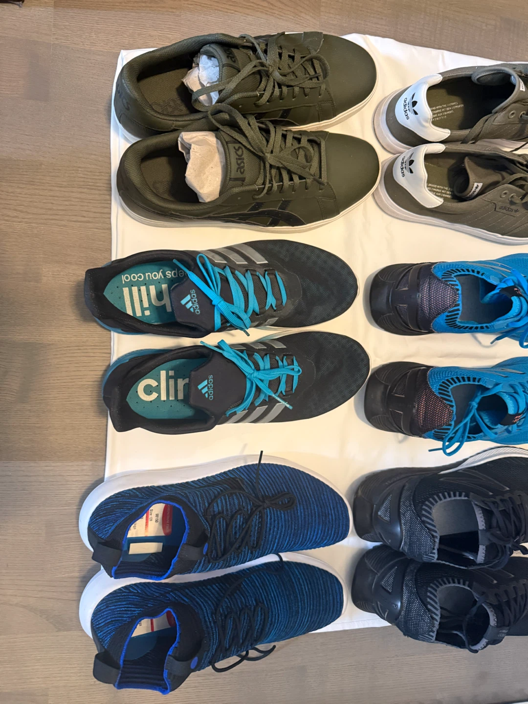 Adidas new balance Nike shoes - photo 3