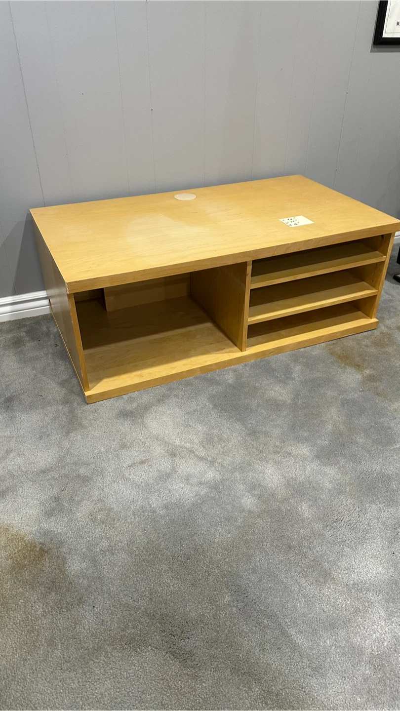 Maple TV Stand with Shelves - photo 4