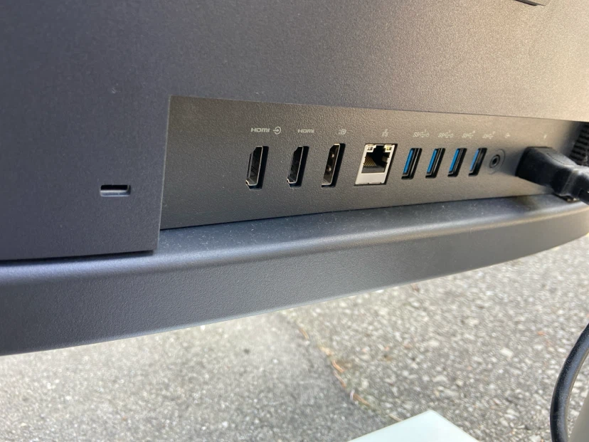 Dell desktop & Monitor in all with Intel vPro i5 - photo 3