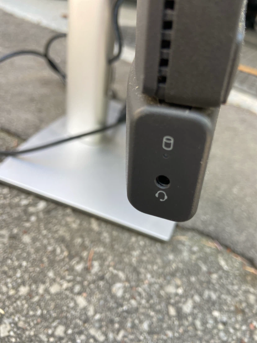 Dell desktop & Monitor in all with Intel vPro i5 - photo 5