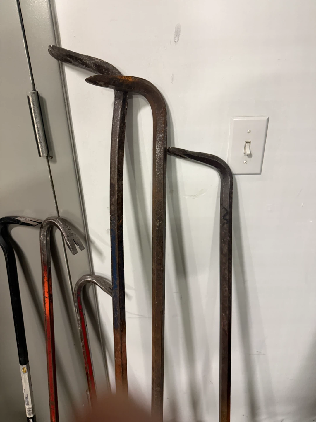 Set of 5 Crowbars  $40 long;$20 small - photo 3