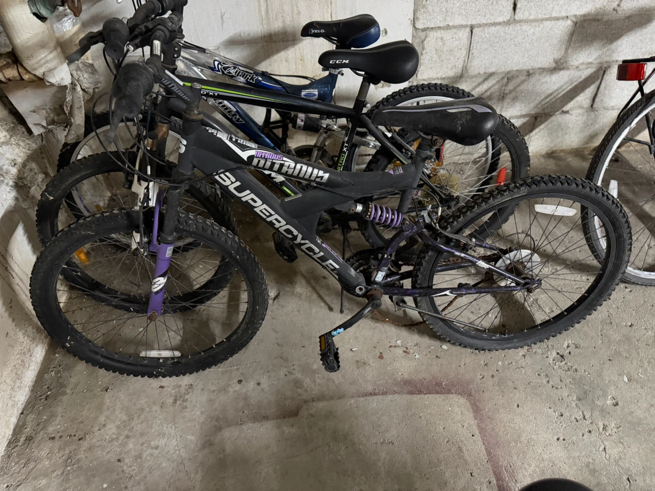 Mountain bikes - photo 3