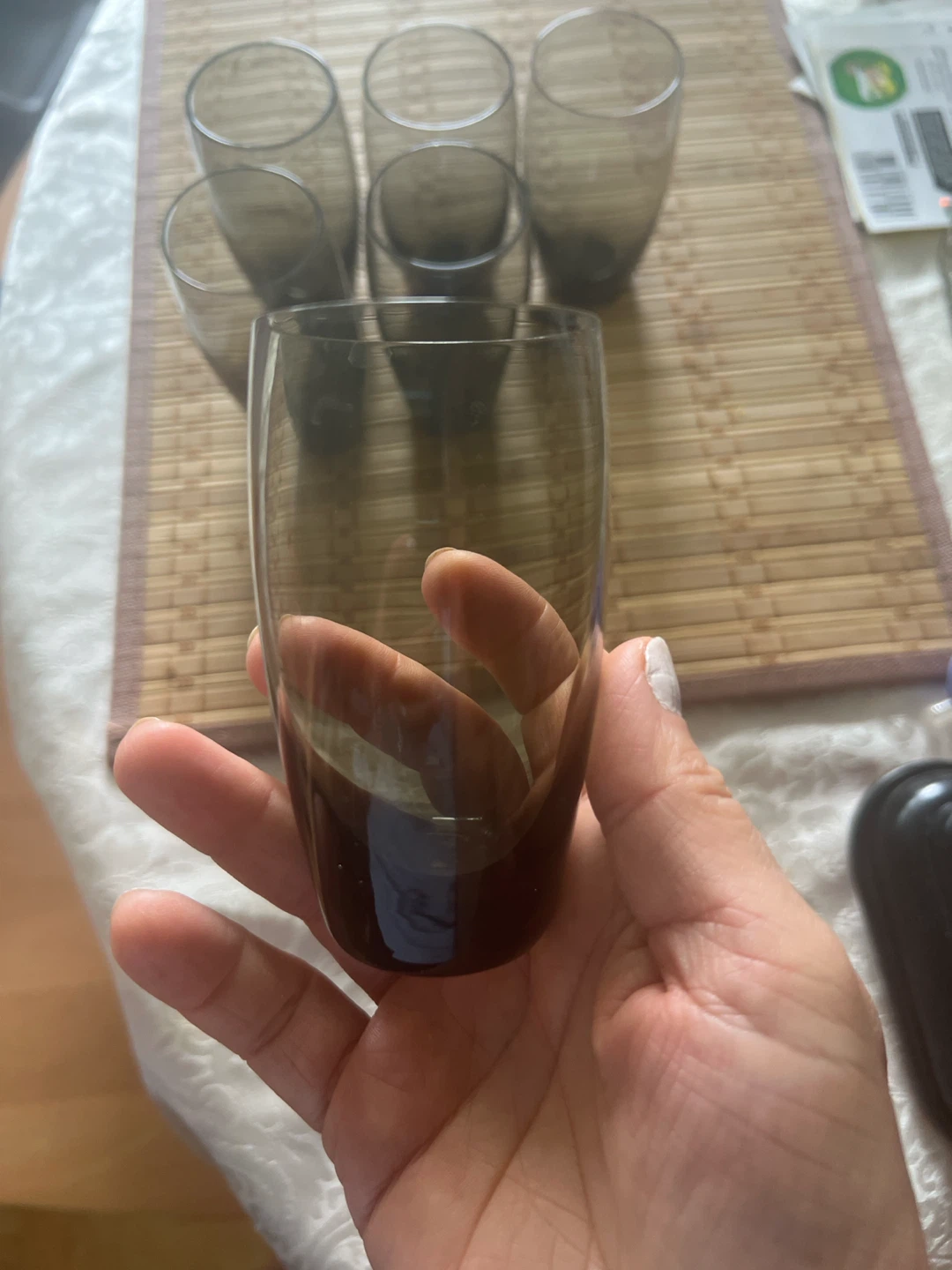 Set of 6 smoked glass tumblers - photo 3