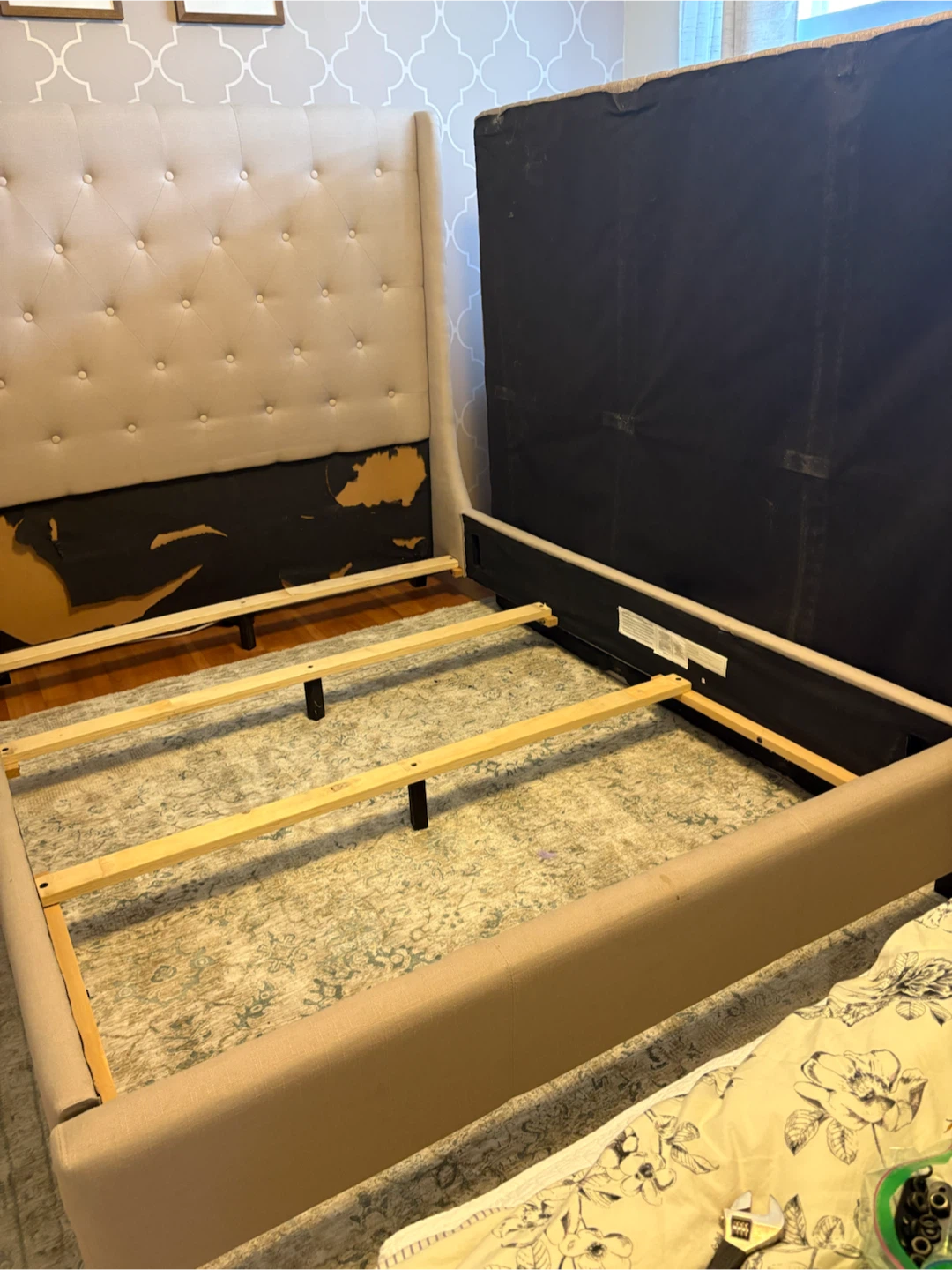 Queen size headboard - photo 2