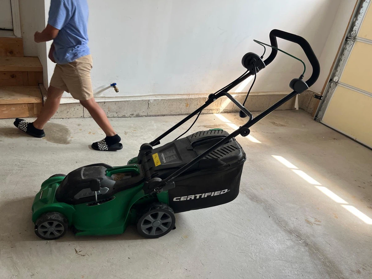 Certified Electric Lawn Mower - photo 4