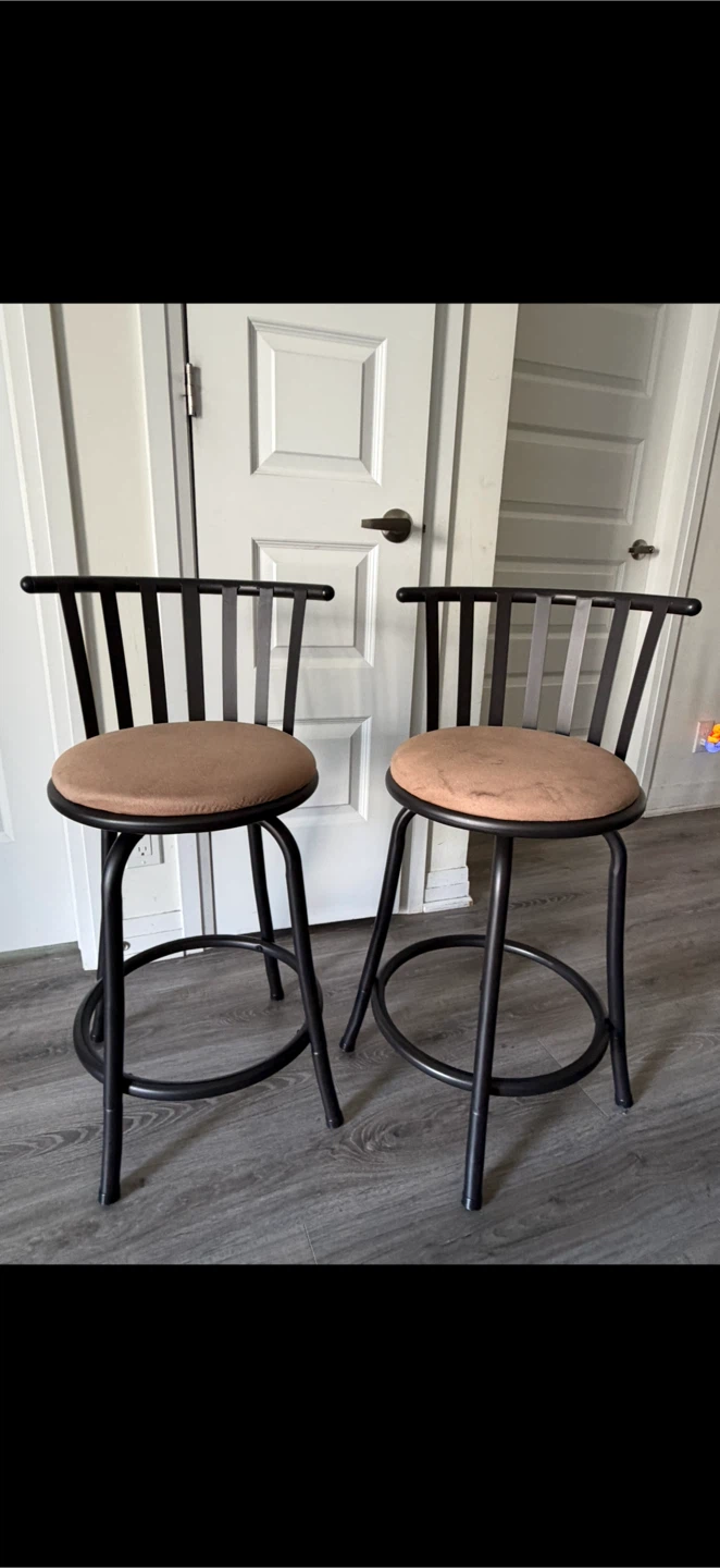 Set of 2 Swivel Bar Stools