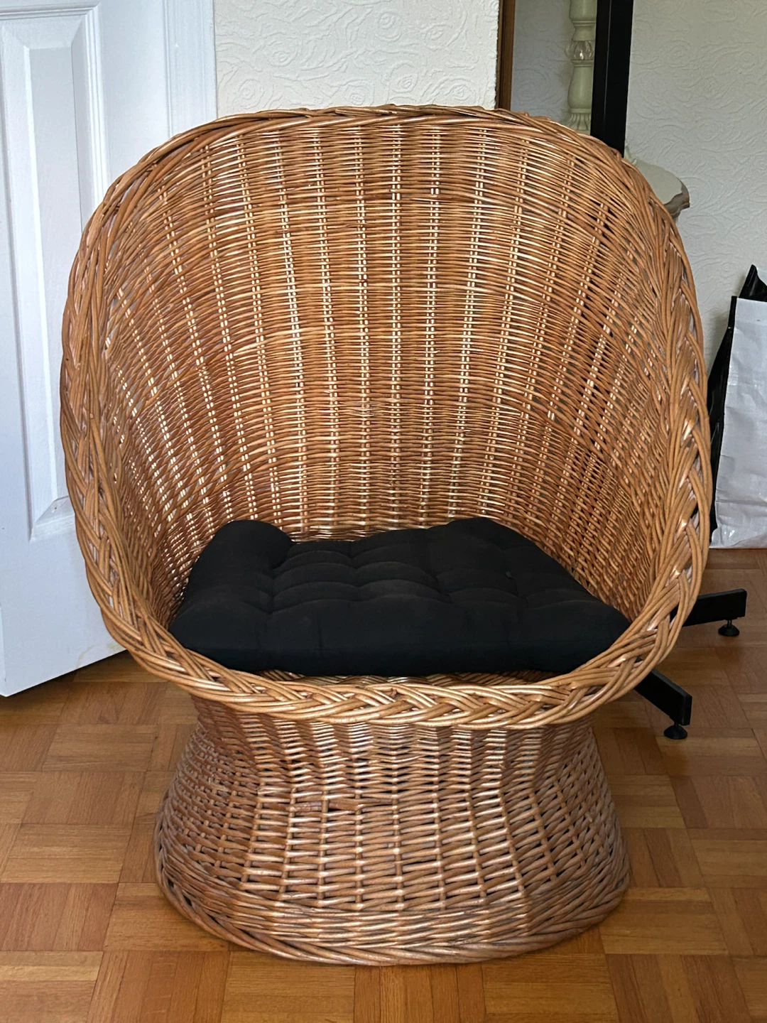 Wicker Accent Chair with Black Cushion