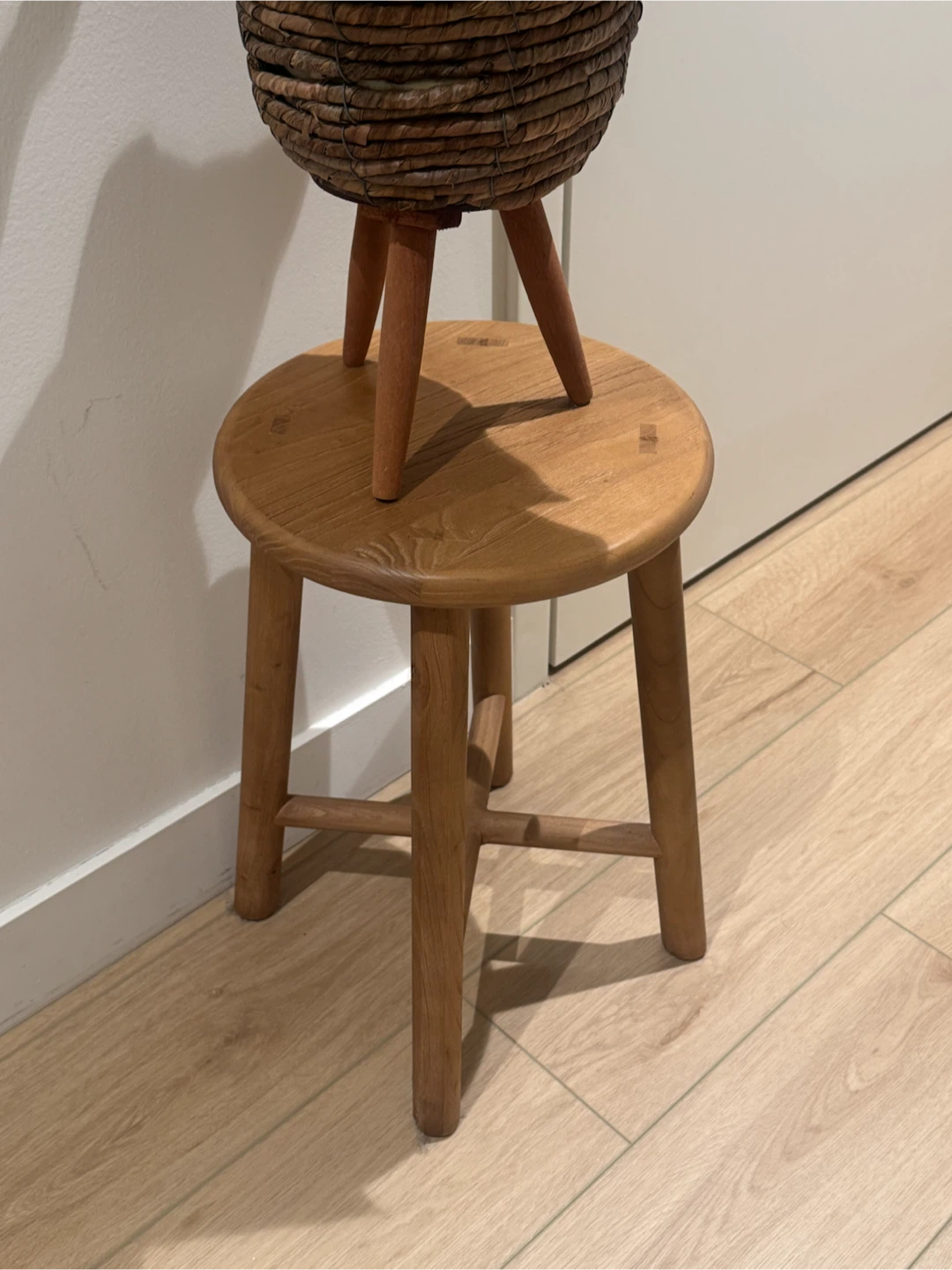 Rustic Wooden Stool Decor Set - photo 2