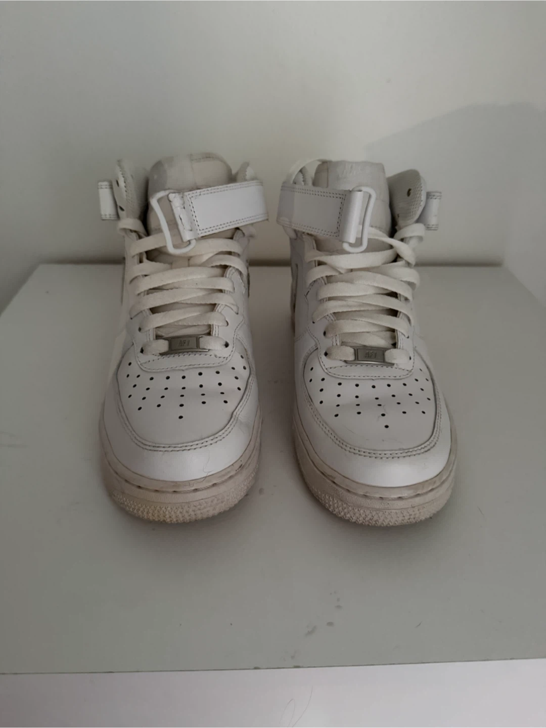 Nike Air Force 1 Mid White Sneakers