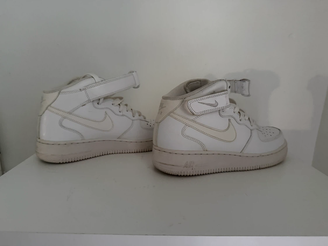 Nike Air Force 1 Mid White Sneakers - photo 3