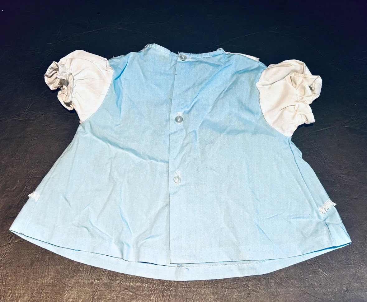 Baby Girl Embroidered Dress - photo 3