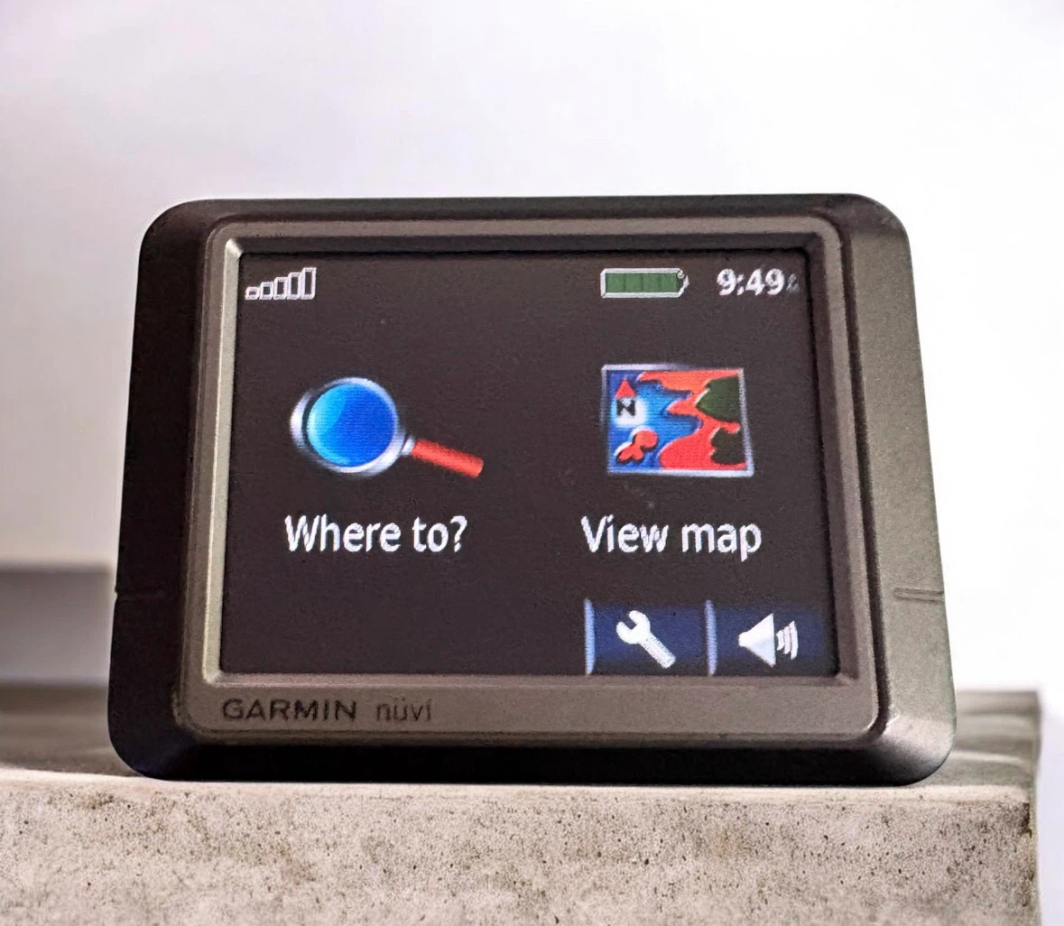 Garmin nüvi 250 GPS Navigator w/ charger - photo 2