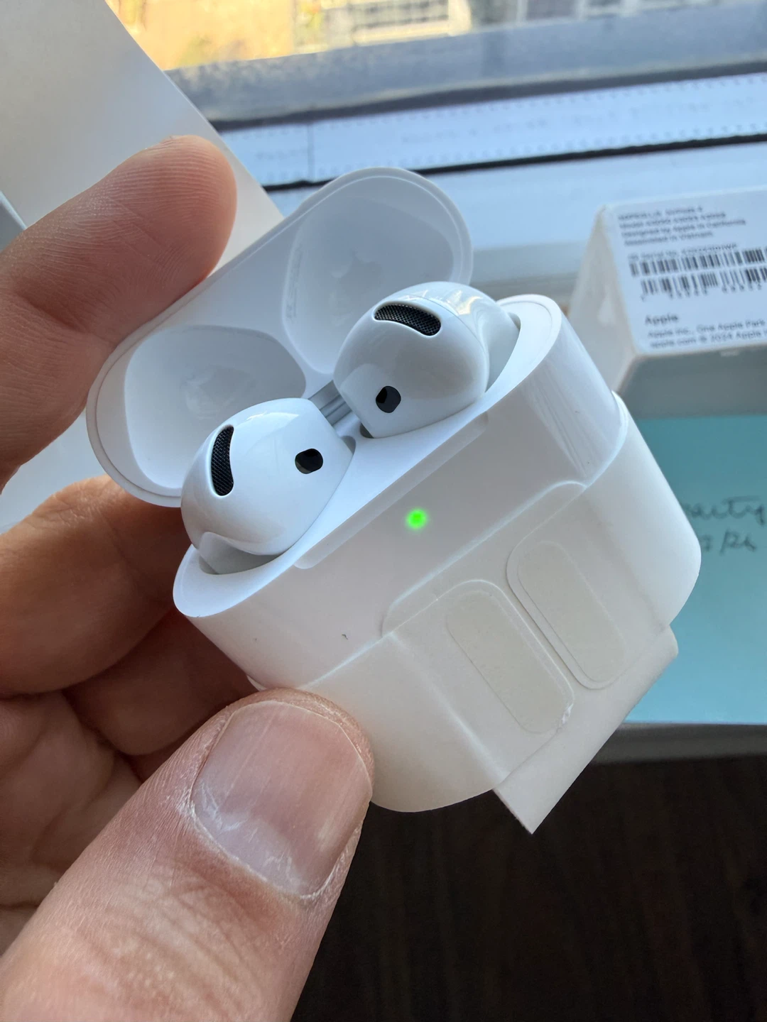 Apple AirPods 4 with warranty - photo 2
