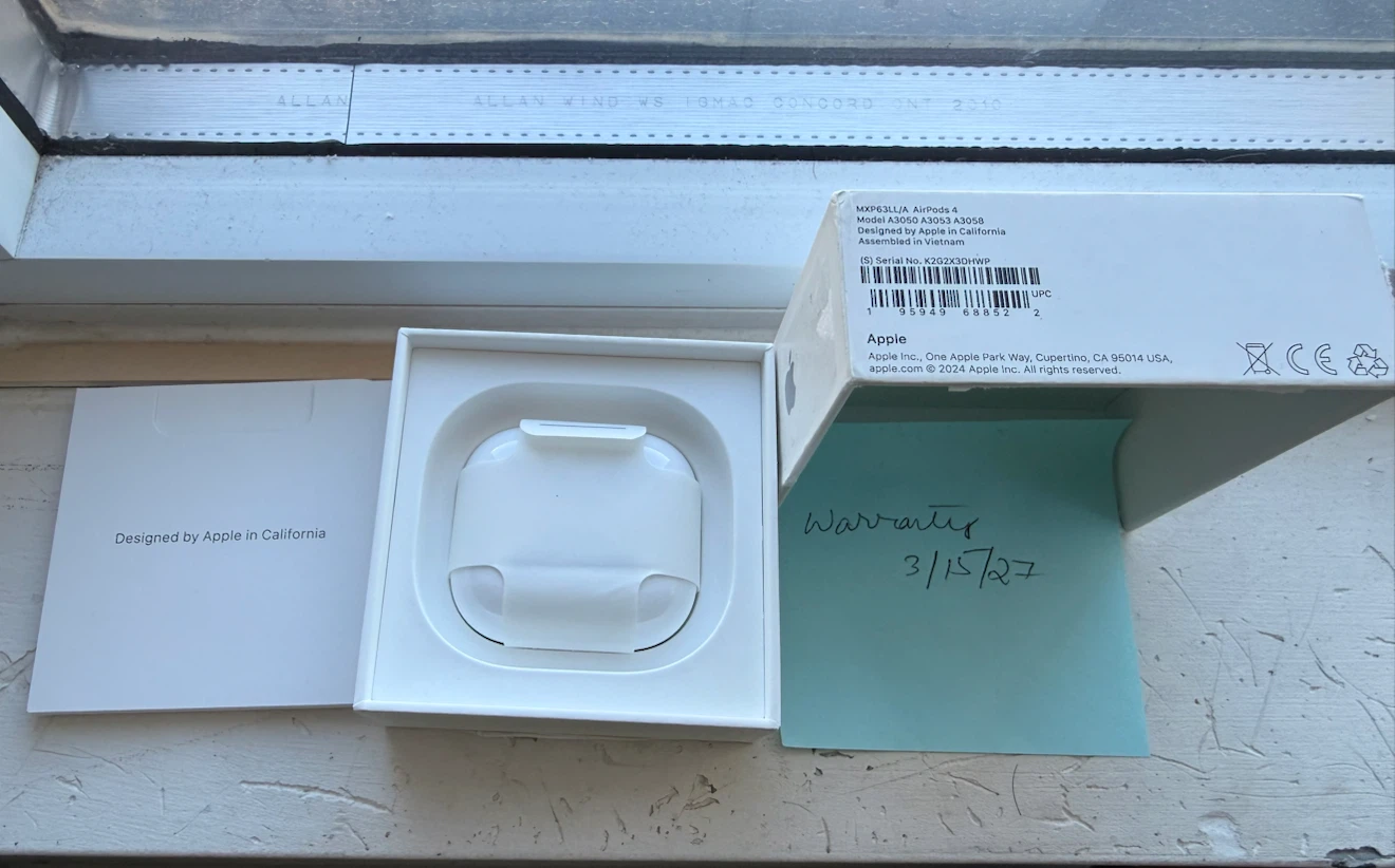 Apple AirPods 4 with warranty - photo 4