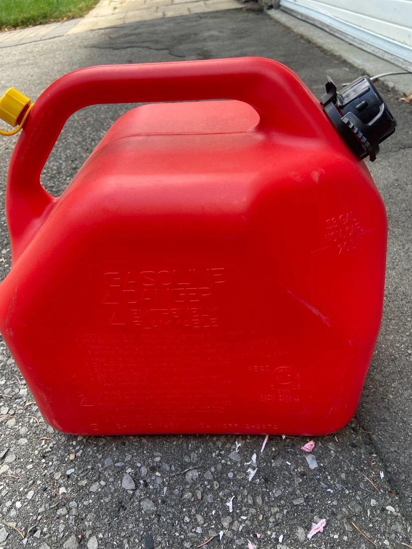 Red Gasoline Canister 20L - photo 2