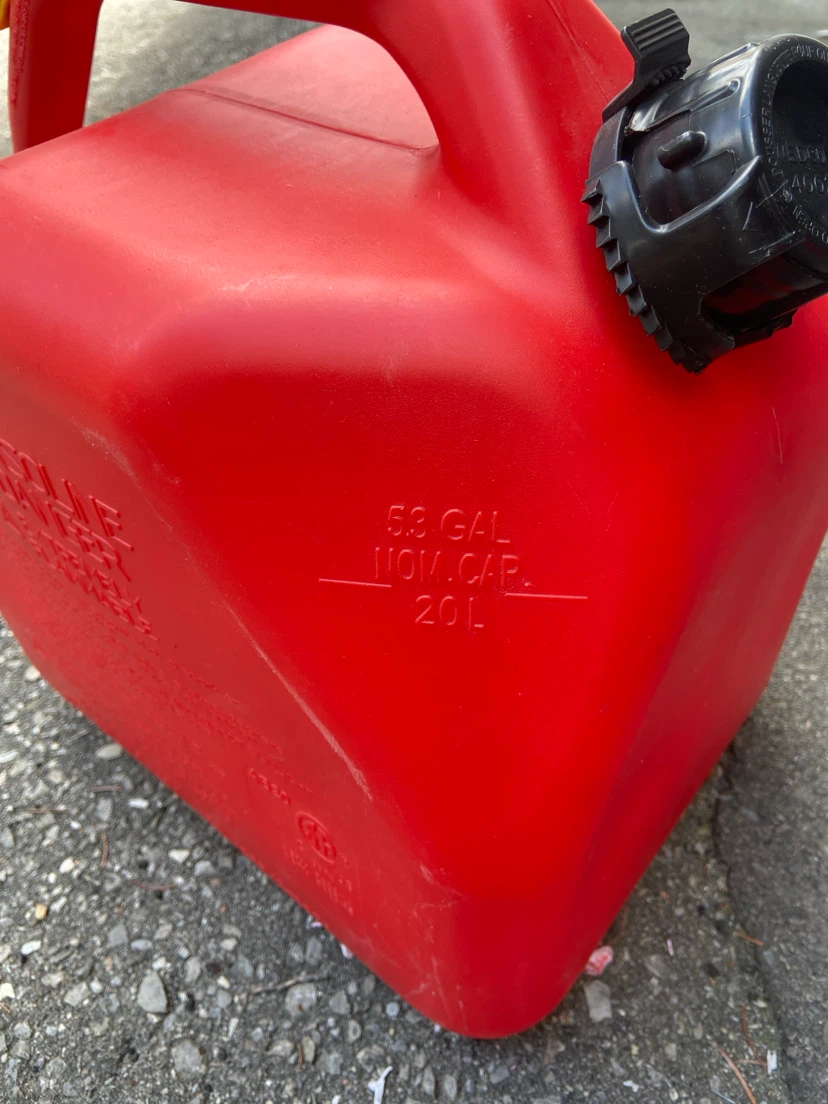 Red Gasoline Canister 20L - photo 3