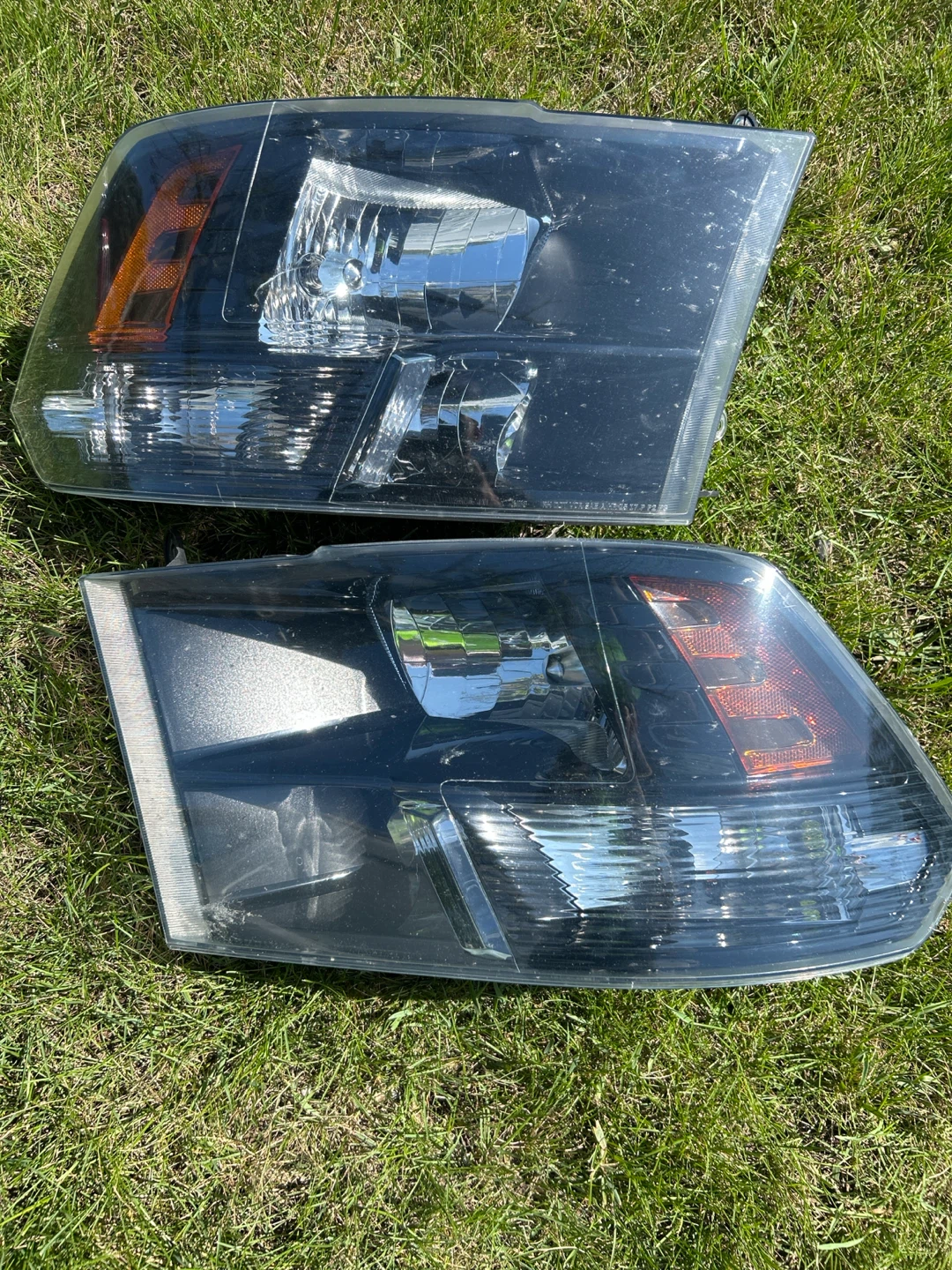 Pair of Dodge Ram Headlights 2016 midnight edition