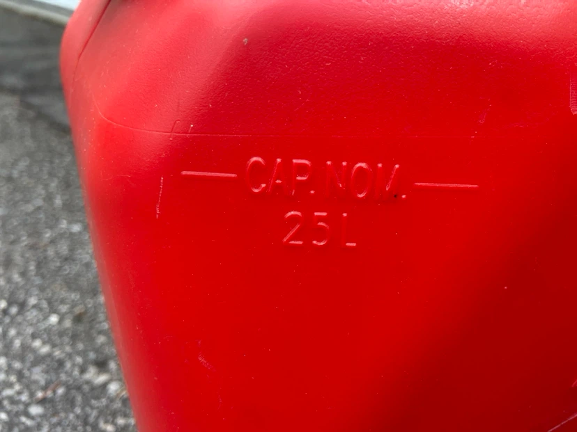 Red Gasoline Canister - 25L - photo 3