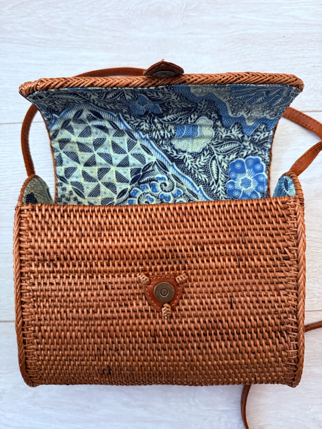 Woven Rattan Crossbody Bag with Blue Floral Lining