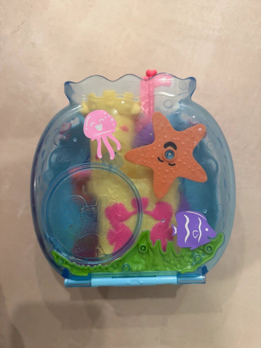 Polly Pocket Ocean World Compact Playset - photo 2