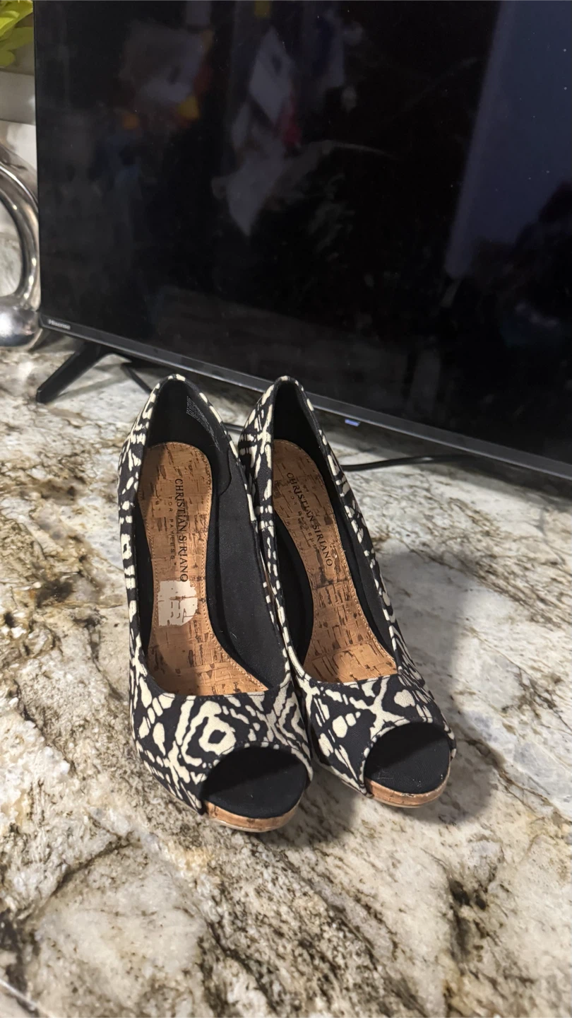 Christian Siriano Peep-Toe Heels