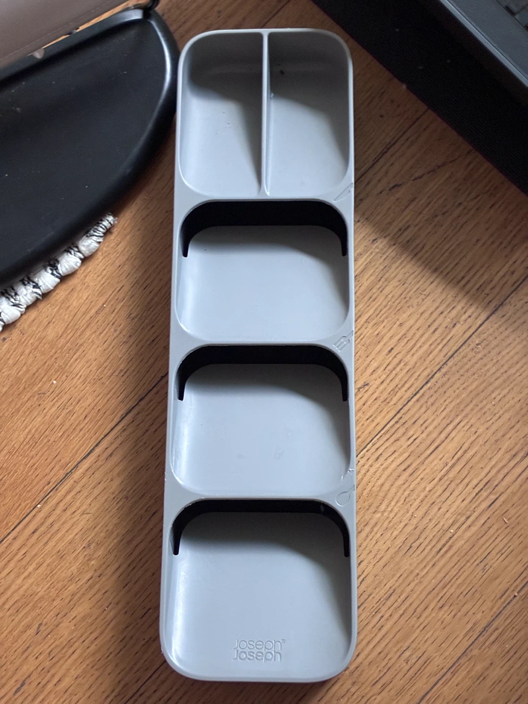 Joseph Joseph DrawerStore Compact Cutlery Organiser