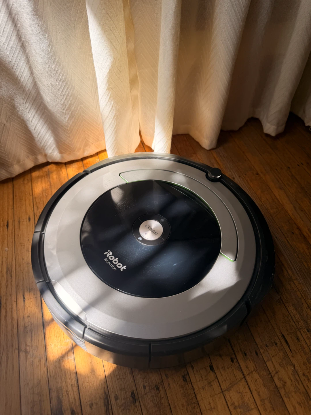 iRobot Roomba Robotic Vacuum - photo 5