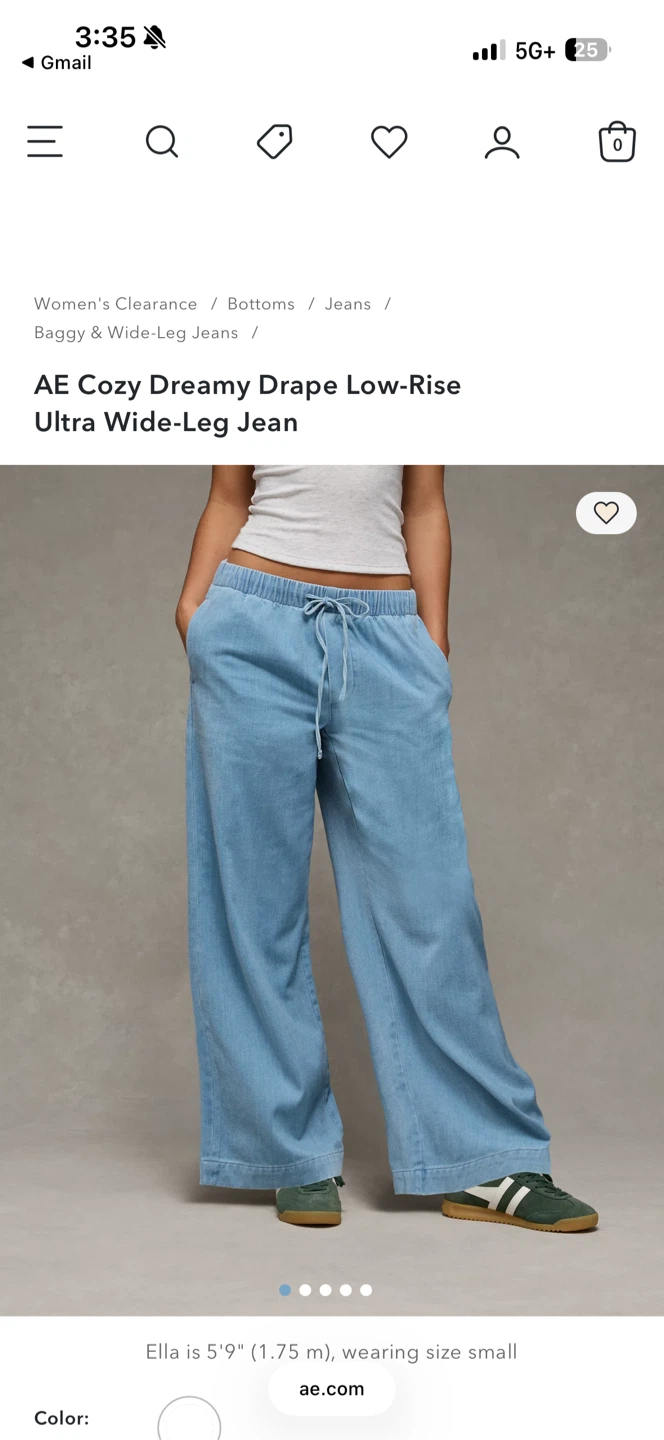 AE Cozy Dreamy Drape Low-Rise Ultra Wide-Leg Jean