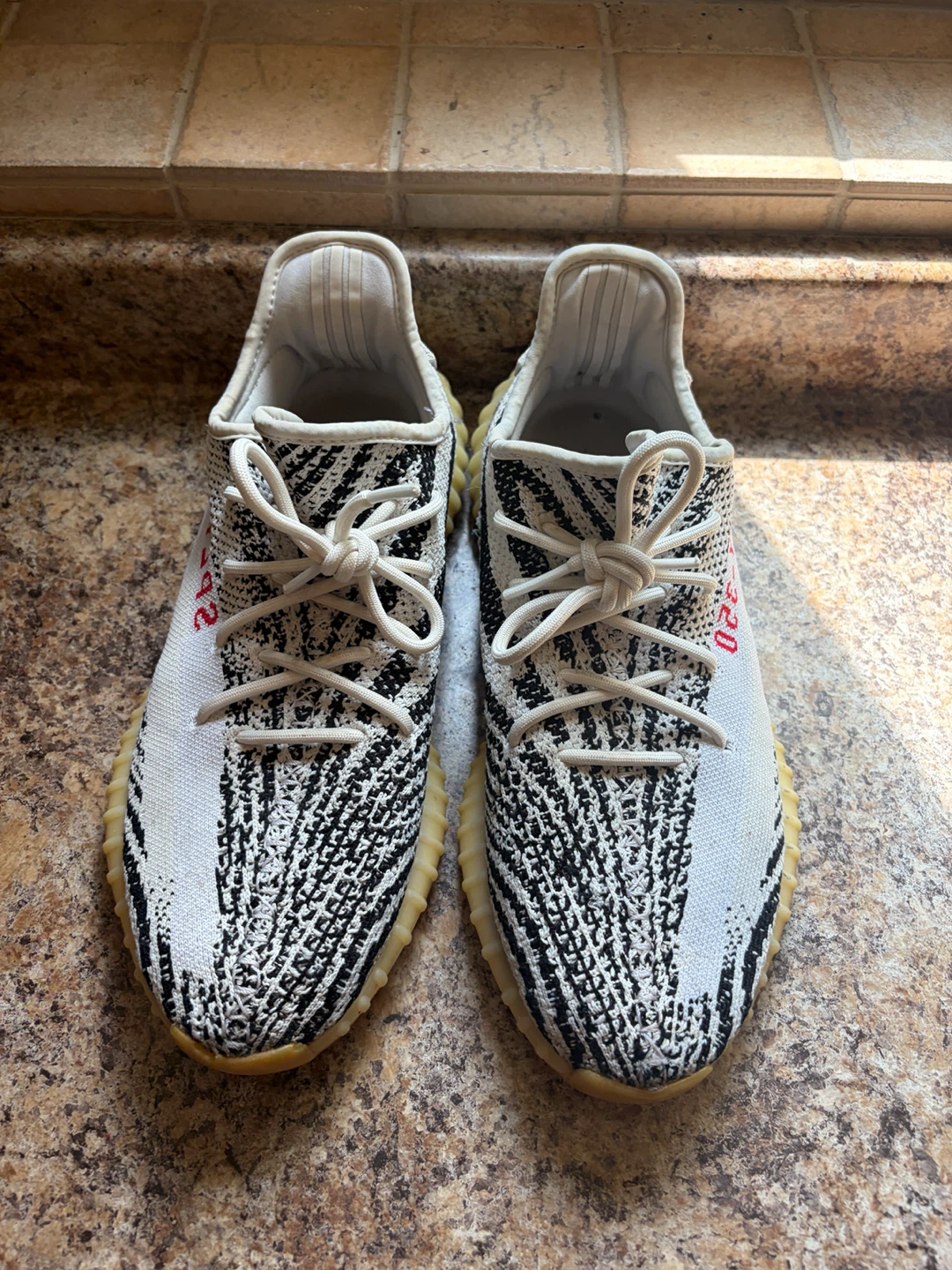 Adidas Yeezy Boost 350 V2 Zebra - photo 4