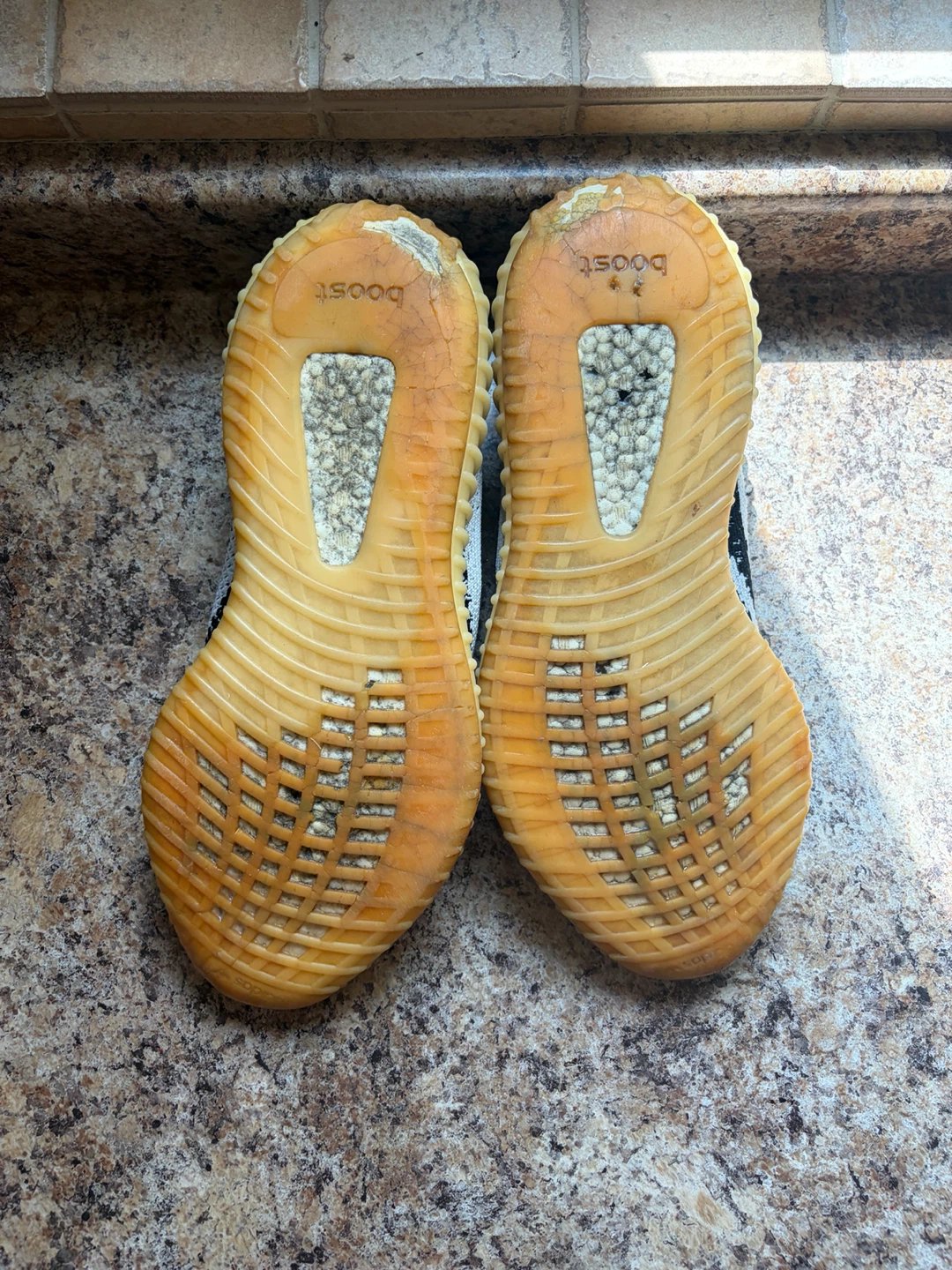 Adidas Yeezy Boost 350 V2 Zebra - photo 5