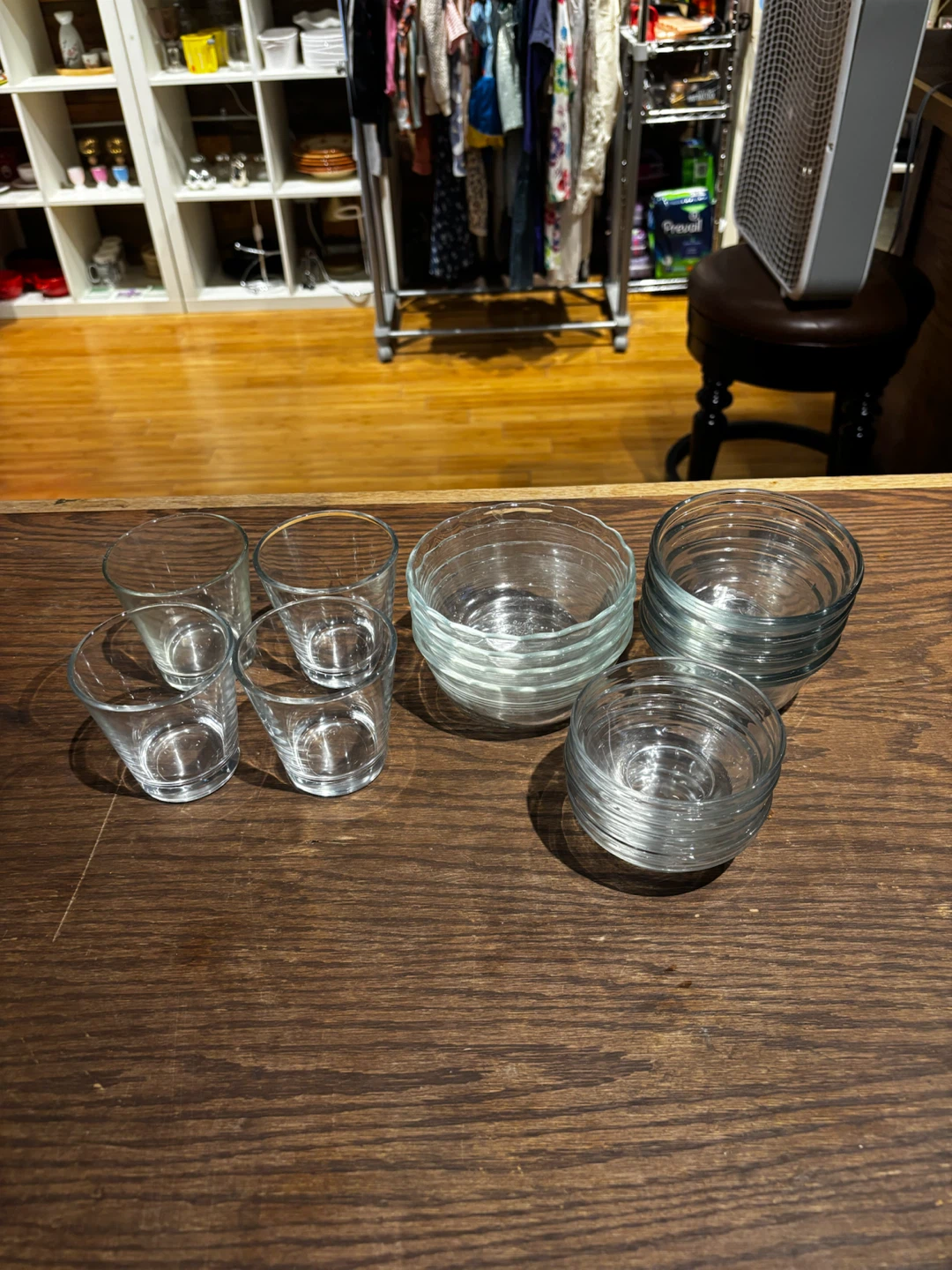 Set of 16 Clear Glass Ramekins