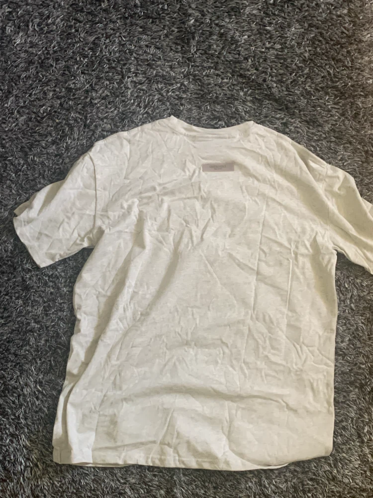 Essentials fear of god tee and denim tears tee - photo 4