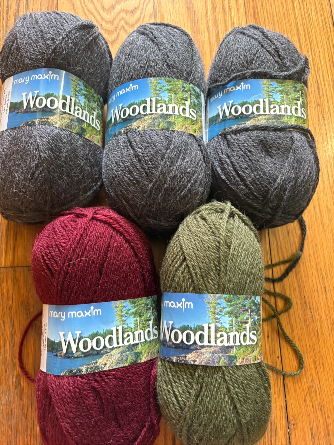 Mary Maxim Woodlands Yarn - Medium (4)