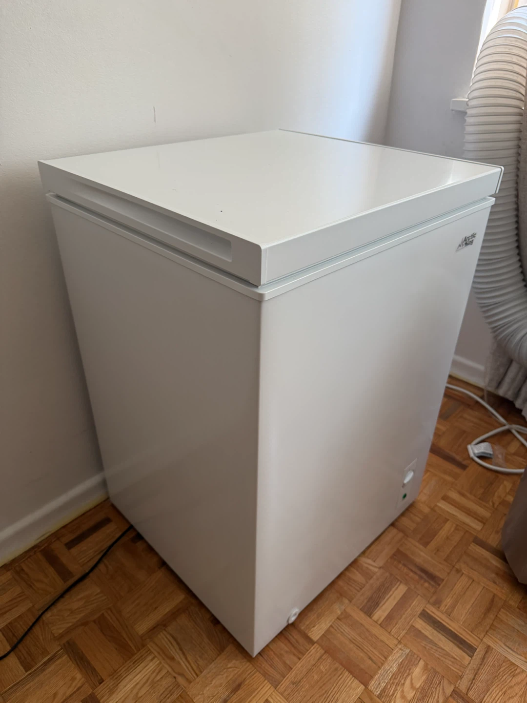 Arctic King chest freezer - photo 2