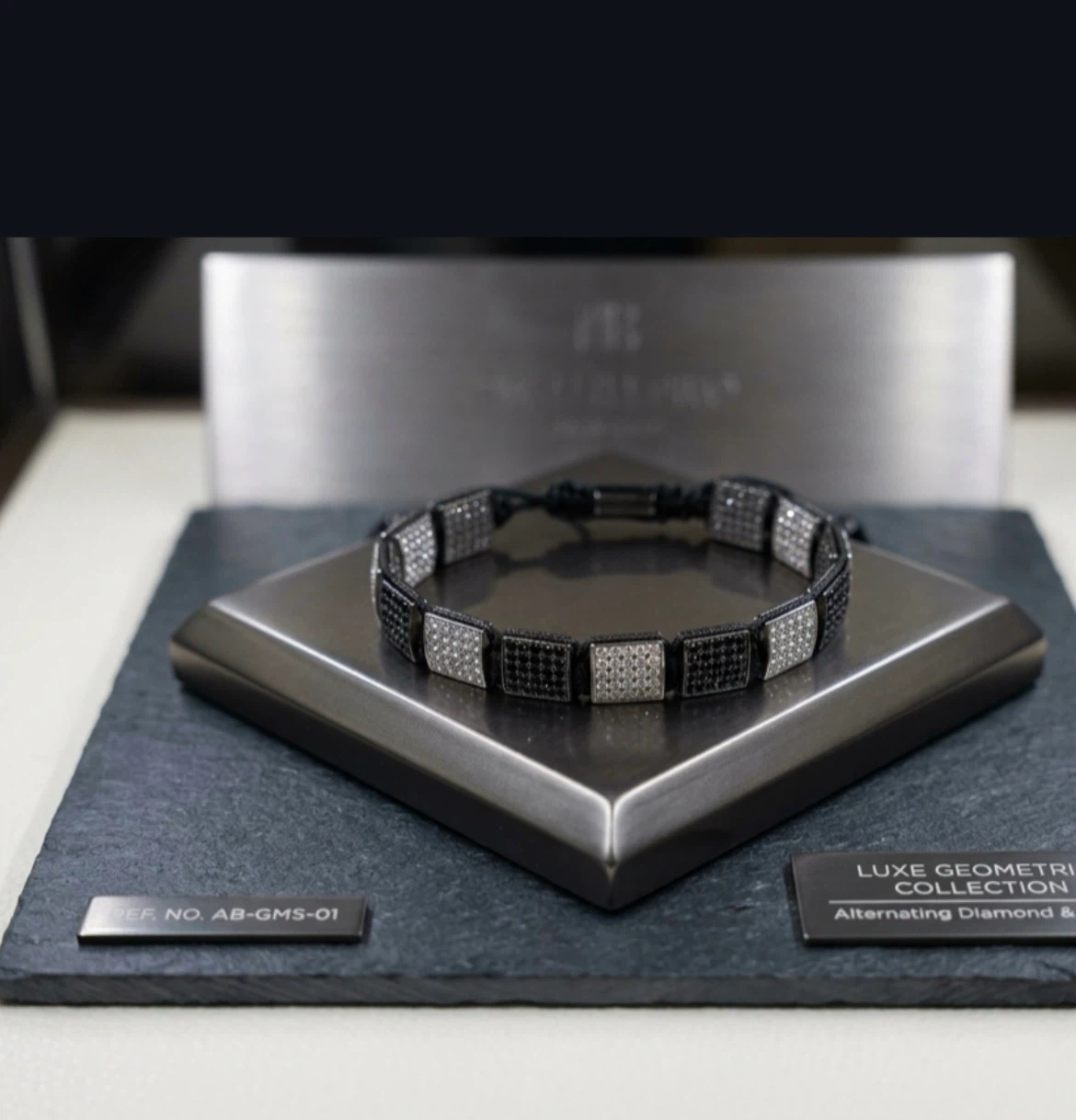 LUXE Geometric Collection Alternating Diamond & Black Bracelet