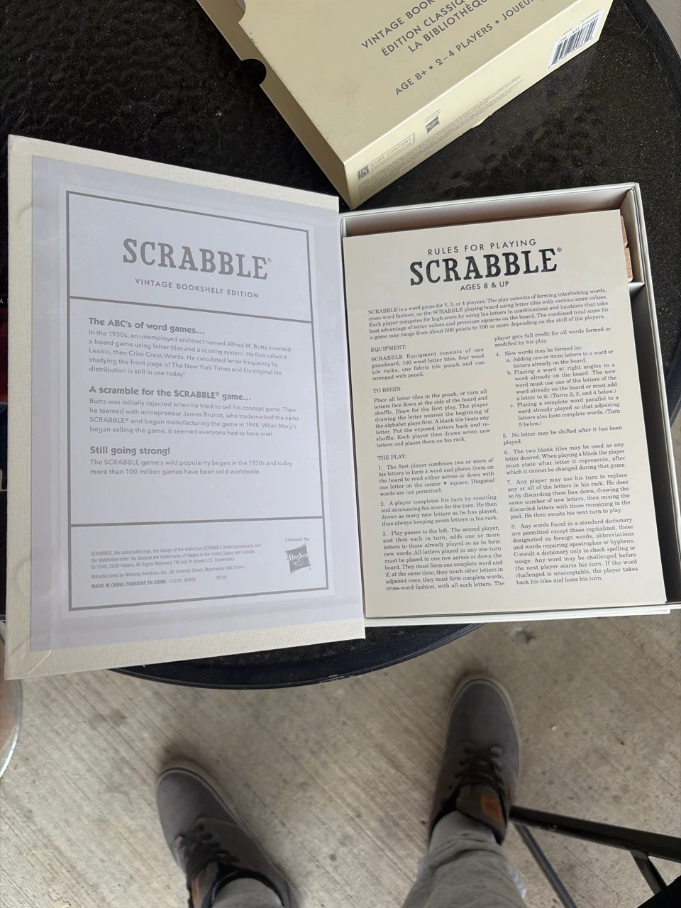 Scrabble Vintage Bookshelf Edition Board Game - photo 2