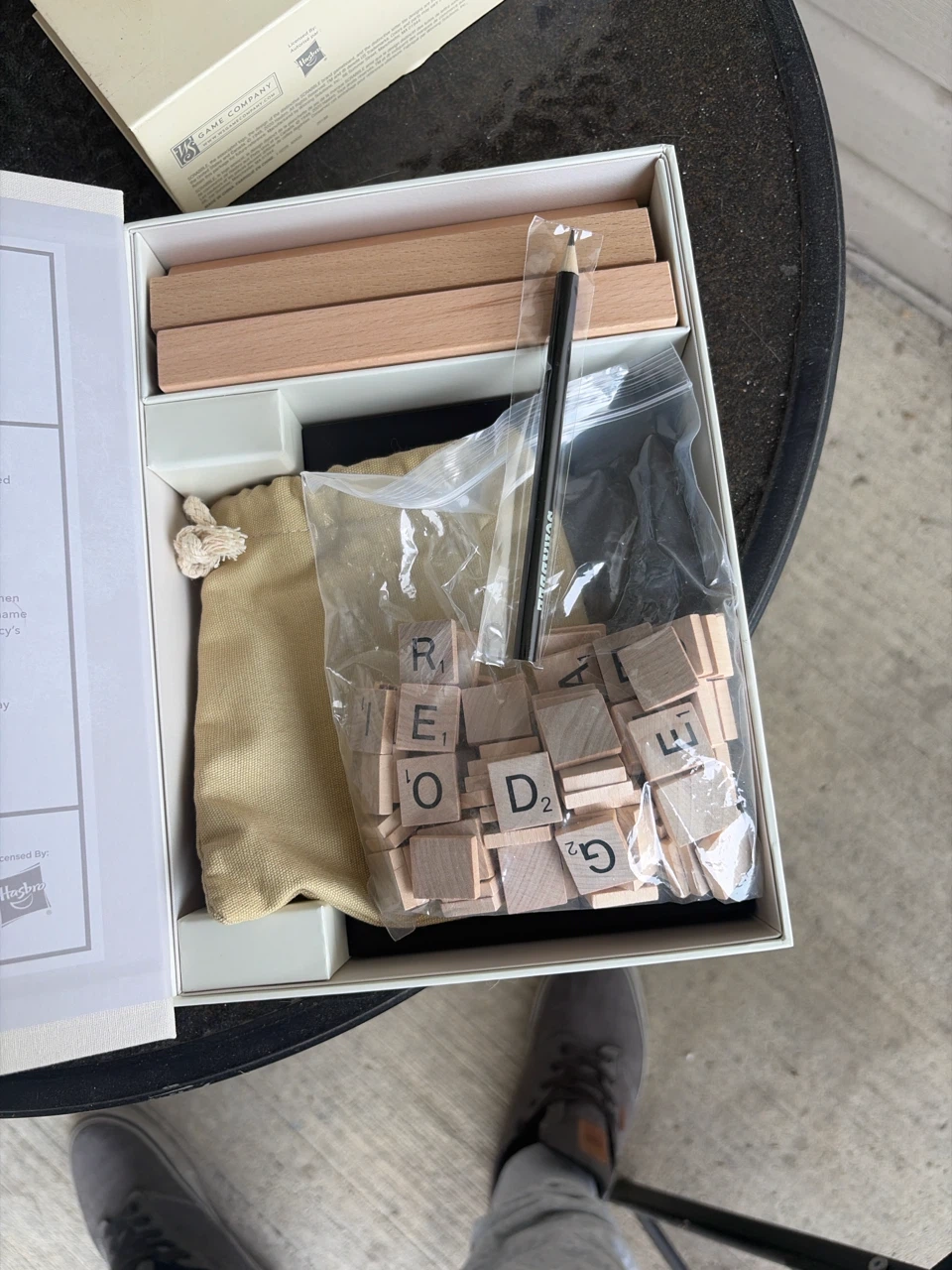 Scrabble Vintage Bookshelf Edition Board Game - photo 3