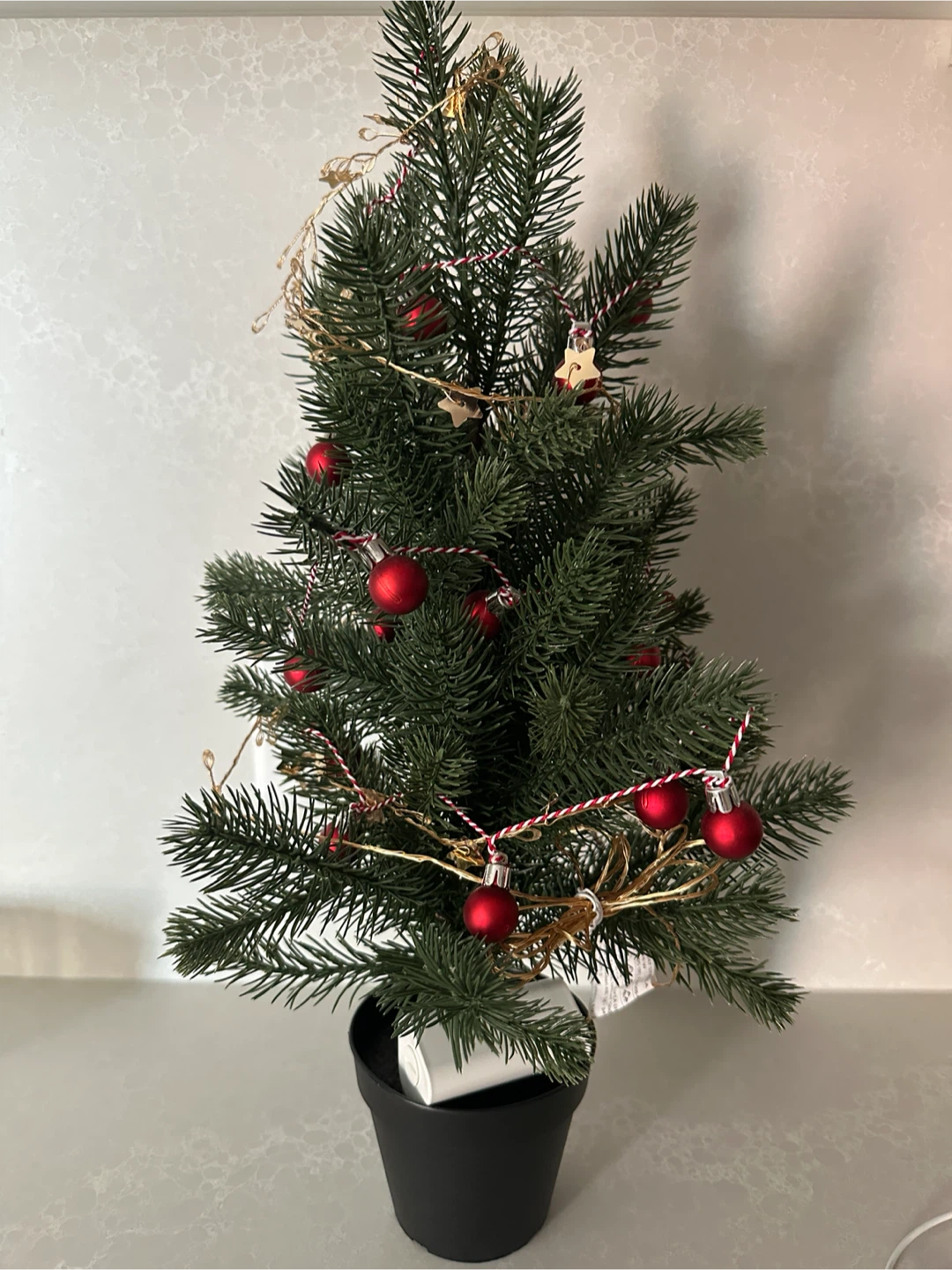 Ilea Small Pre-Decorated Christmas Tree