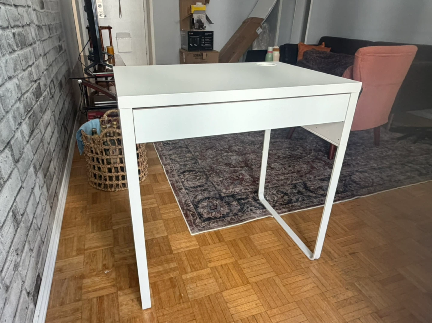 White Desk with Drawer