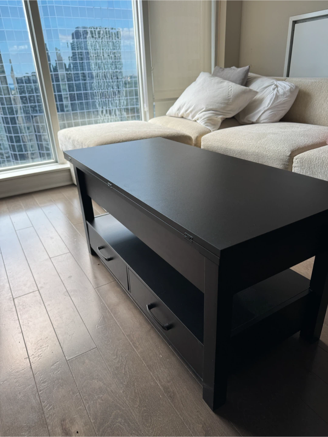 Black Lift-Top Coffee Table with Storage
