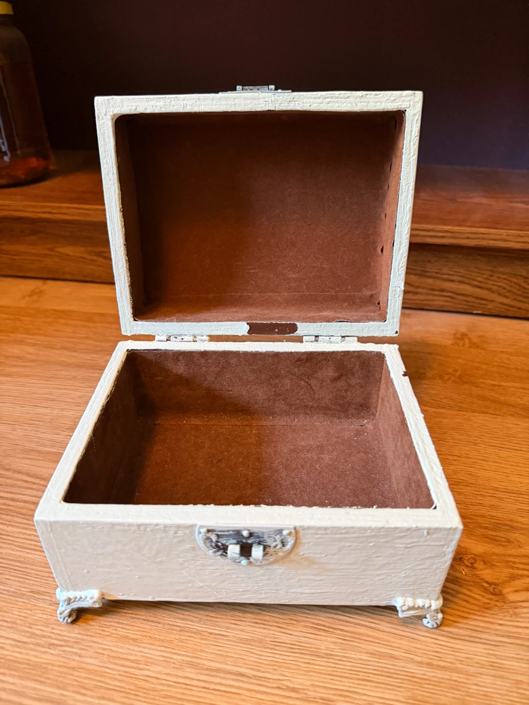 Decorative Trinket Box with Clasp - photo 2
