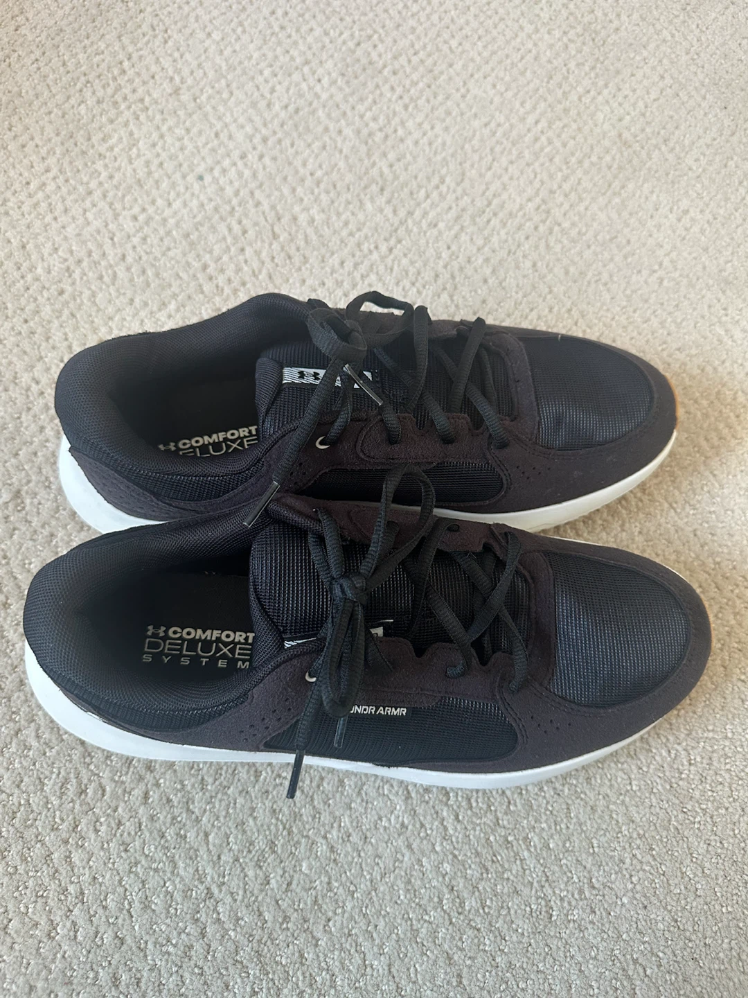 Under Armour Men's Black Comfort Deluxe Running Shoes - photo 4