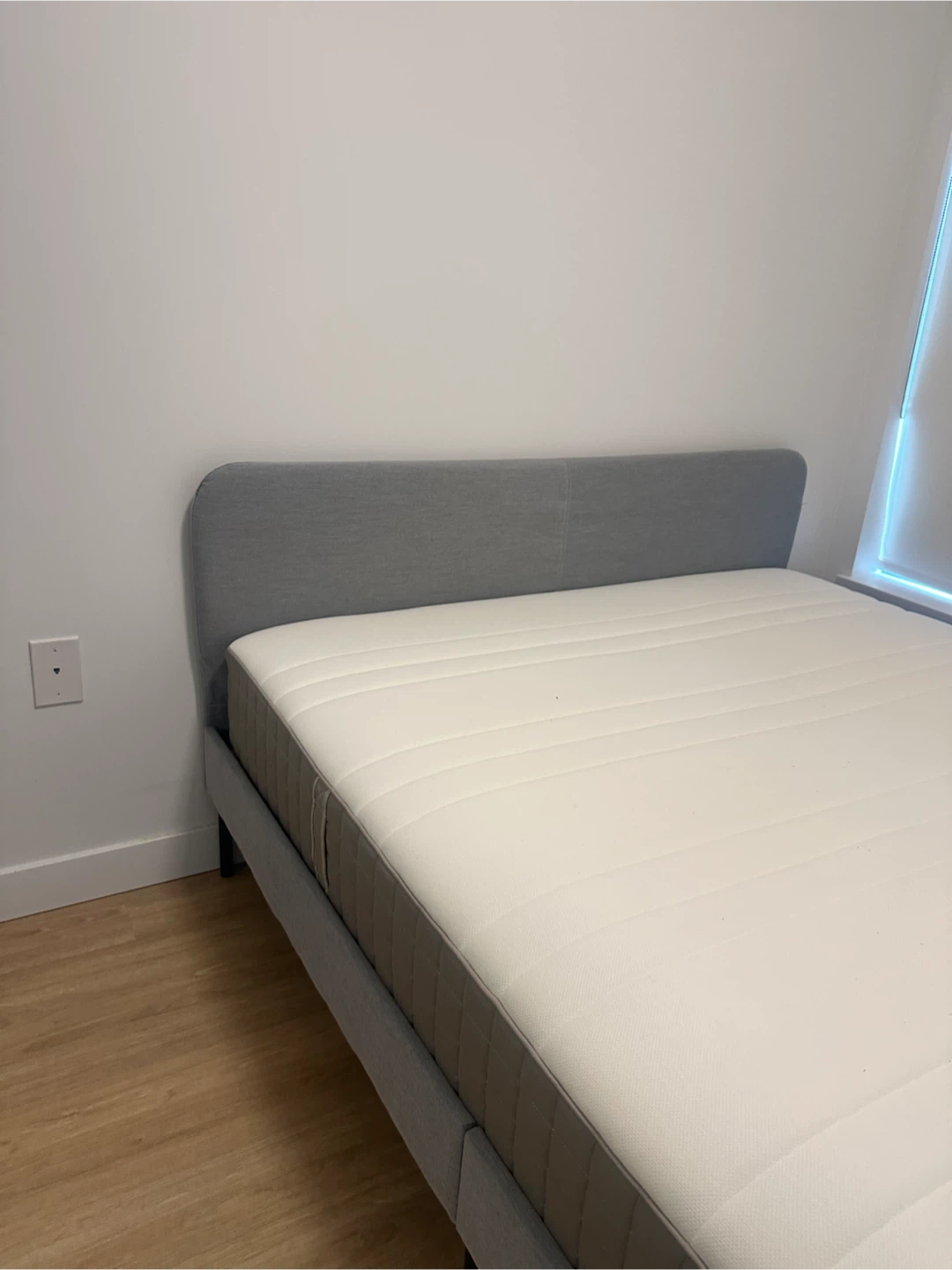 Ikea Queen fabric bed frame *FREE DELIVERY - photo 2