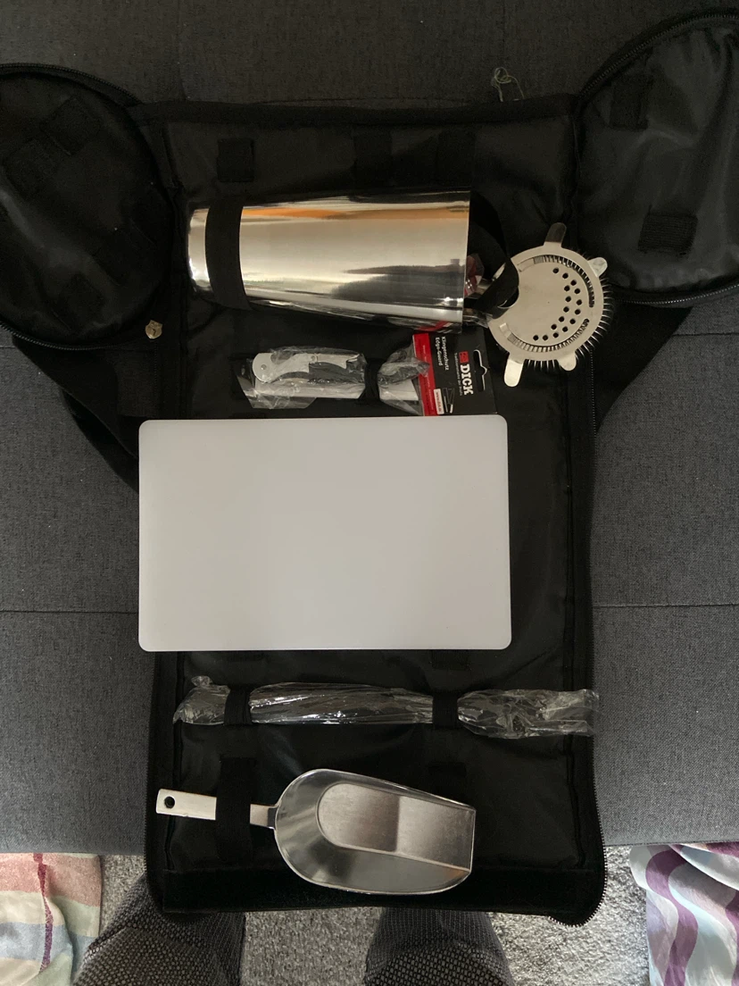 Cocktail Shaker Set with Bag