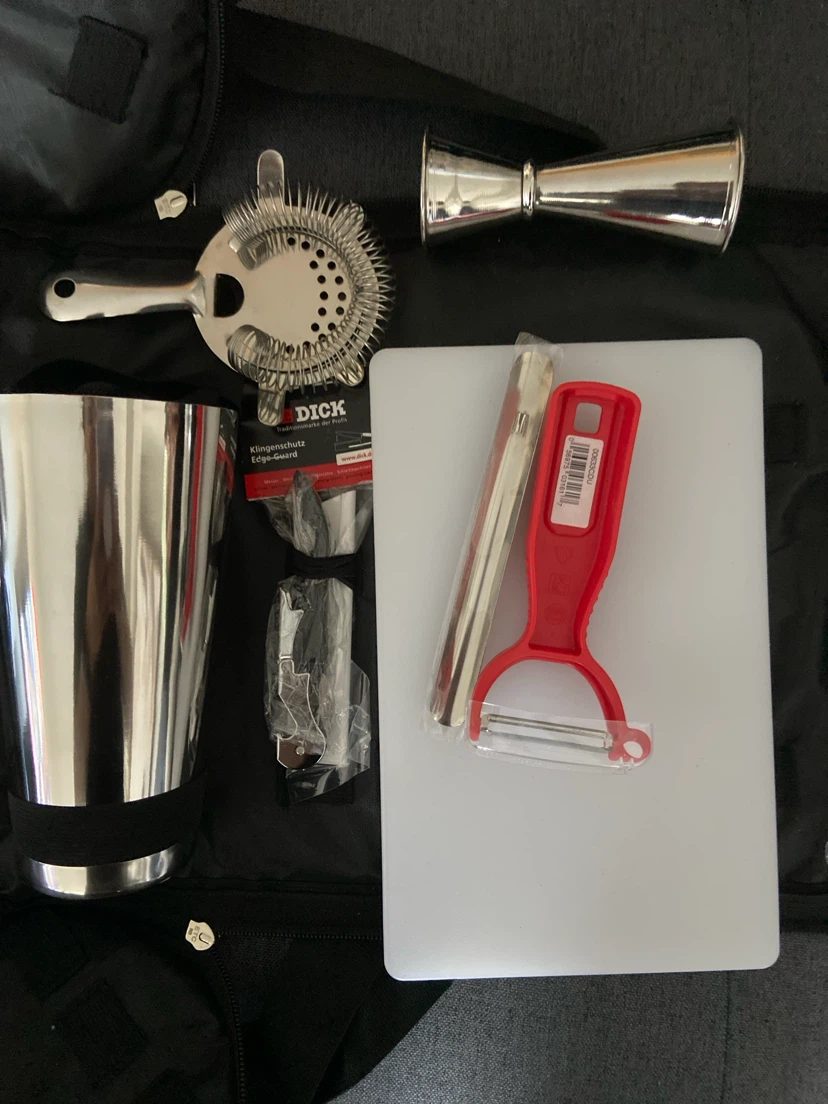 Cocktail Shaker Set with Bag - photo 4