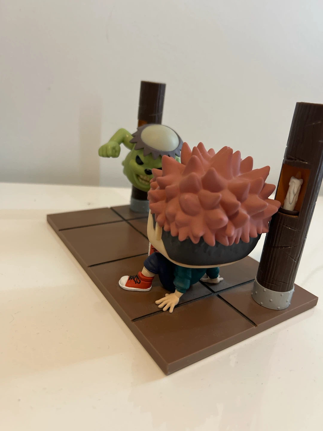 Jujustu Kaisen Yuji and Cursed doll Funko Pop - photo 3