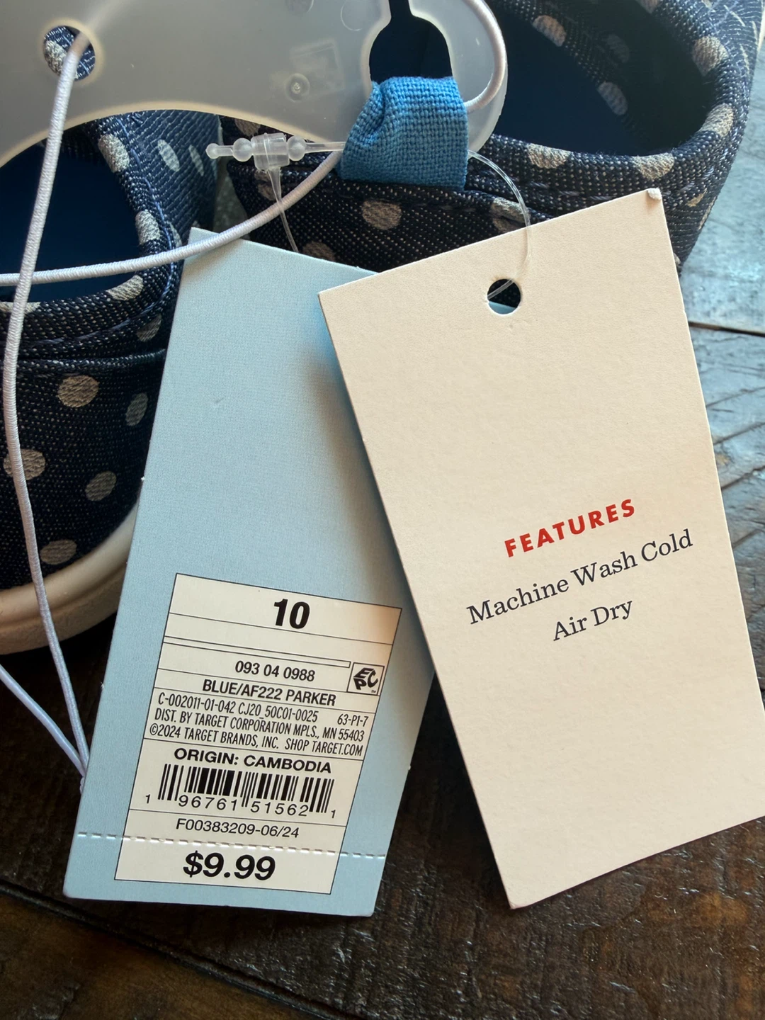 NWT! Cat & Jack Blue Polka Dot Sneakers Size 10 - photo 5