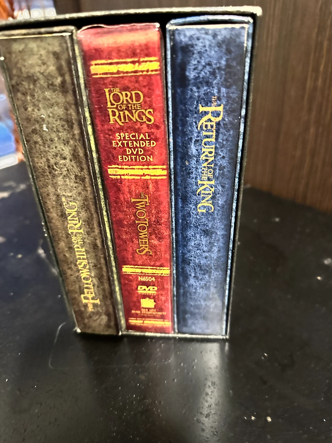 The Lord of the Rings: The Motion Picture Trilogy DVD Set
