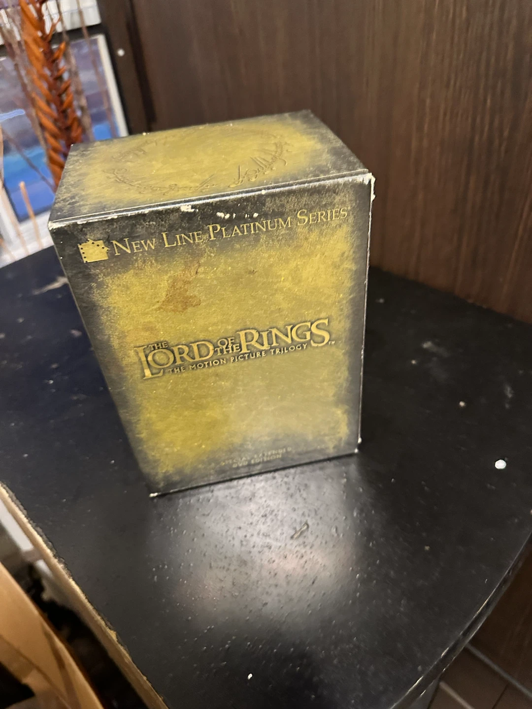 The Lord of the Rings: The Motion Picture Trilogy DVD Set - photo 2
